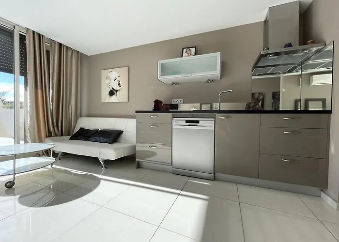 Kerylos Heliopolis K3 -by Agn - Luxe 2 Personnes Апартаменты Агд
