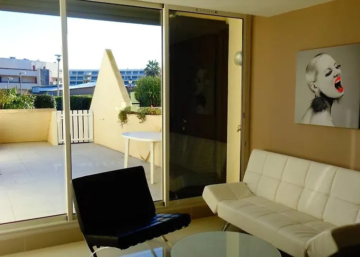 Kerylos Heliopolis K3 -by Agn - Luxe 2 Personnes Агд